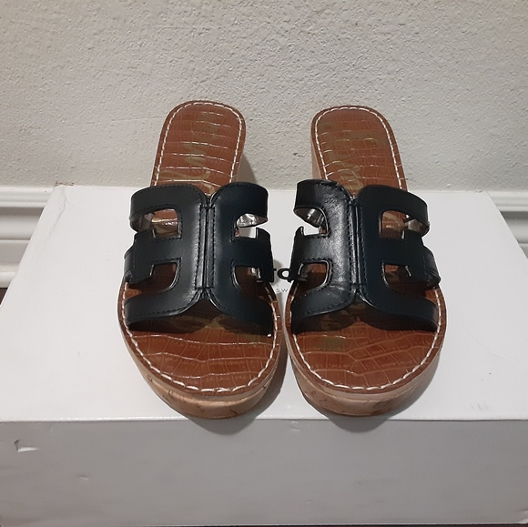 Sam Edelman - Picture 2 of 4